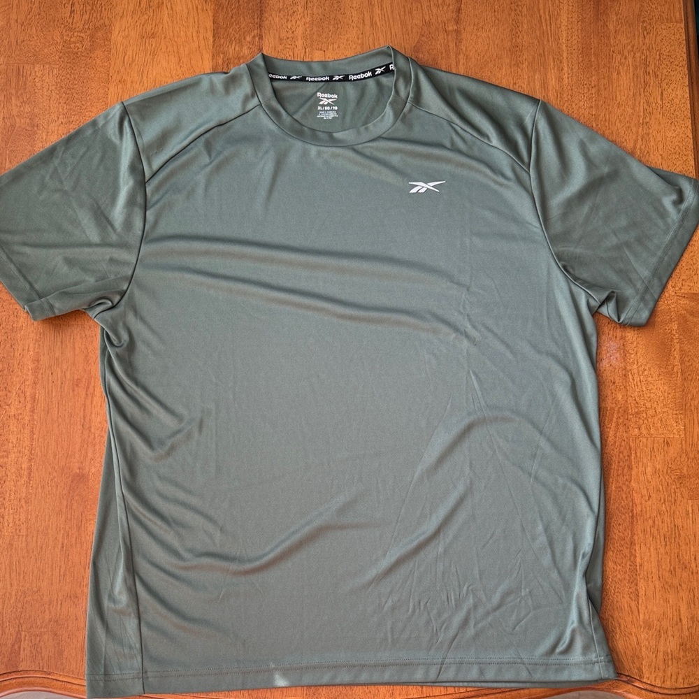 Reebok Men's Olive Short Sleeve Tee